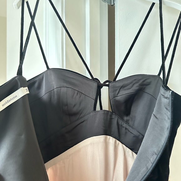 Spaghetti Strap Two Tone Cutout Maxi A-Line dress - Picture 10 of 10